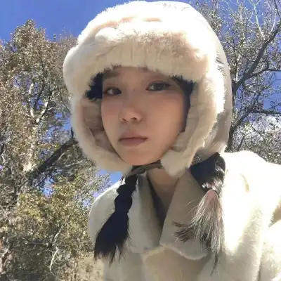 贡曼寒 贡曼寒